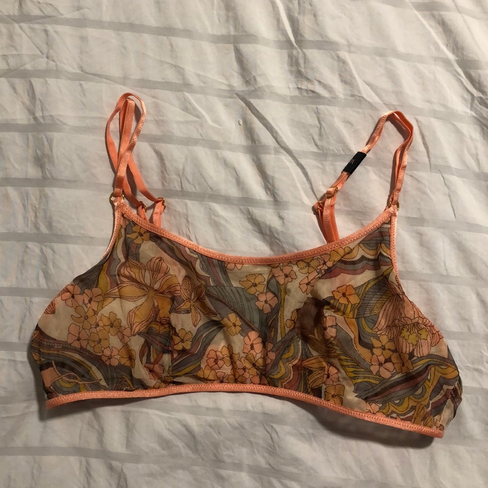 Victoria’s Secret Bralette